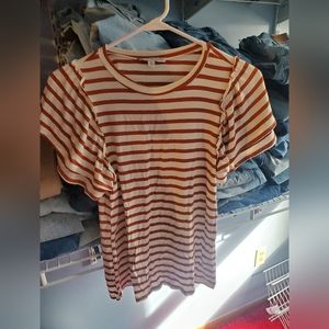 XS Green Envelope orange striped tee with flutter sleeves.